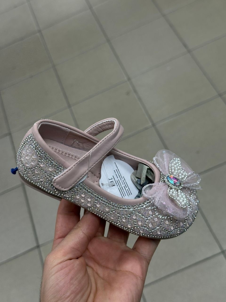 ,туфли нарядные для девочки,детские туфли для девочек,детские туфли,хрустальные туфли для девочки