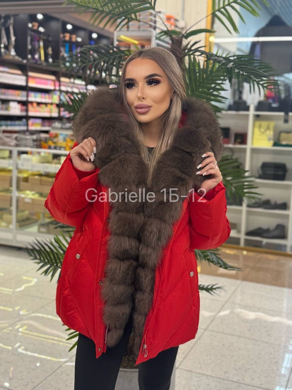 красная парка с мехом,женская парка с мехом,парка с мехом,парка женская с натуральным мехом,парка с натуральным мехом