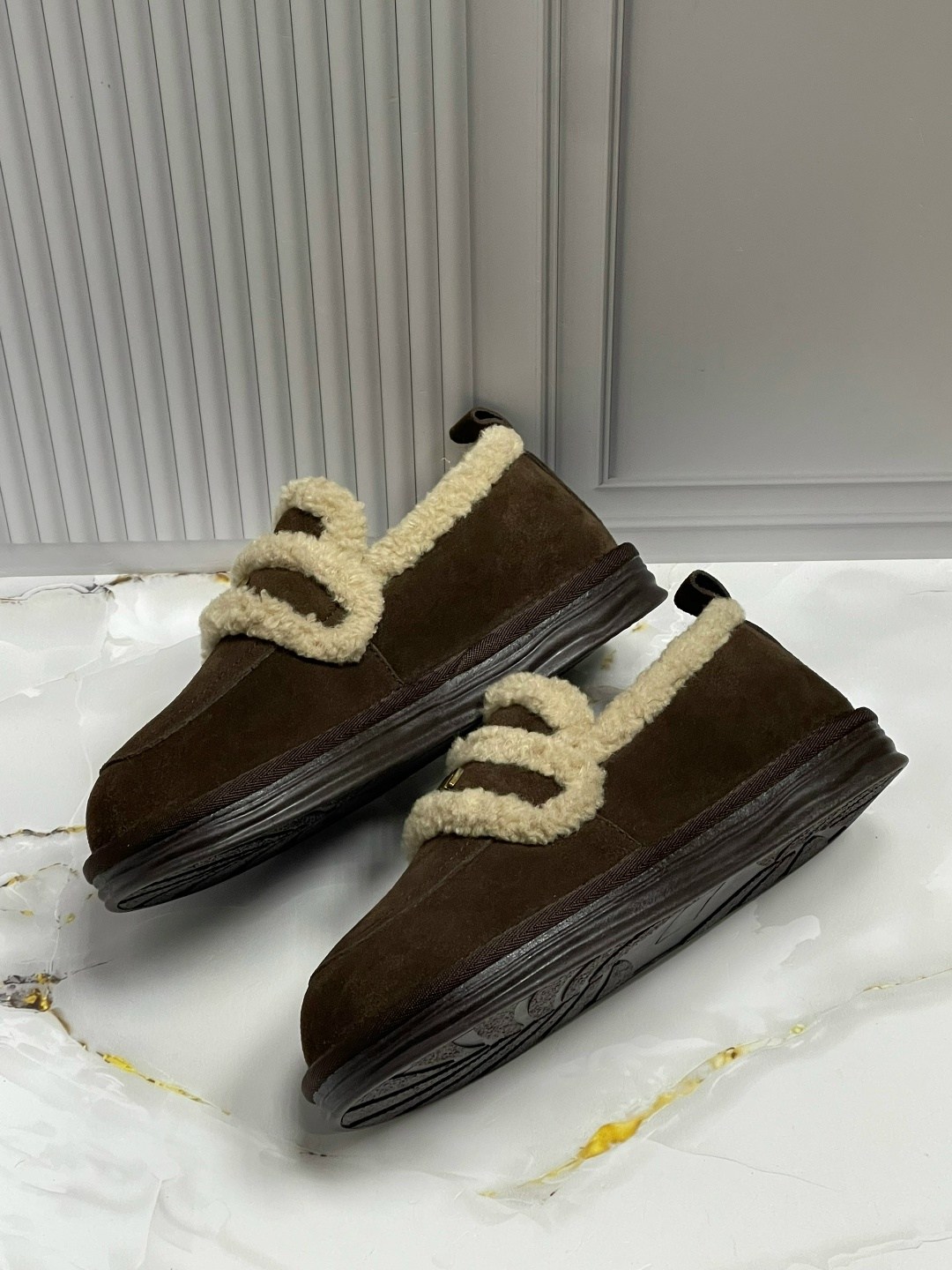 ,женская ,лоферы на меху,теплая ,обуви