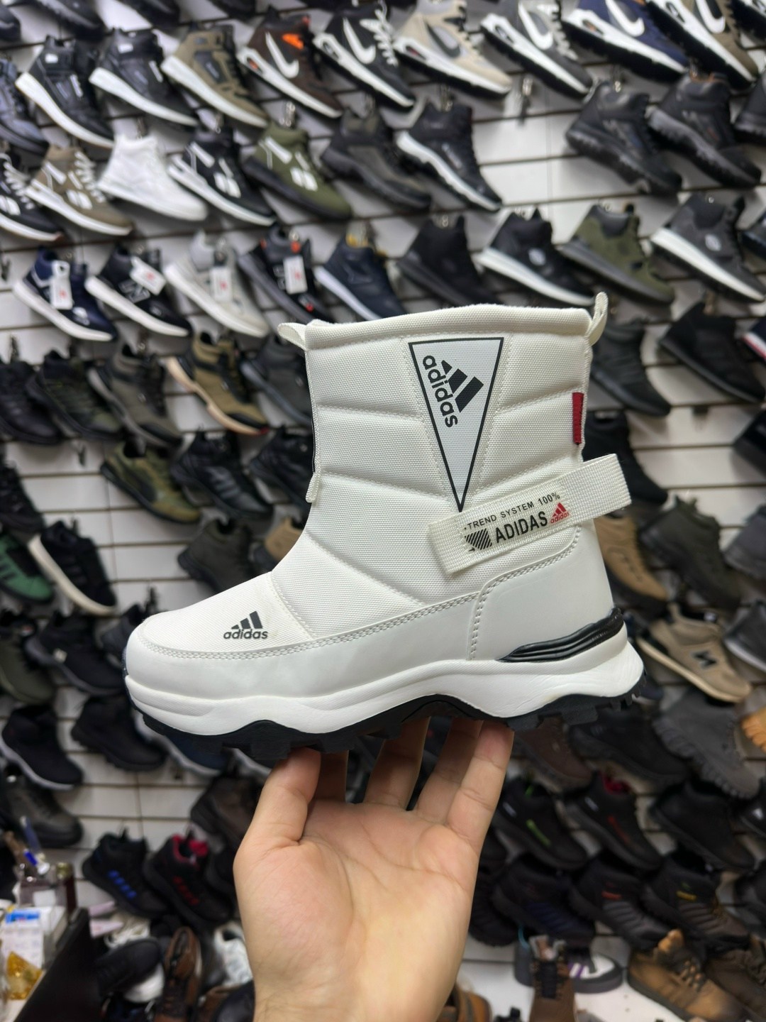 дутики adidas,adidas зимние дутики низкие,зимние сапоги adidas,сапоги adidas зимние (а548),дутики женские