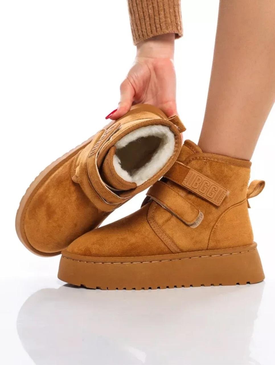 женские угги,,зимняя  женская,модные угги,угги женские зимние