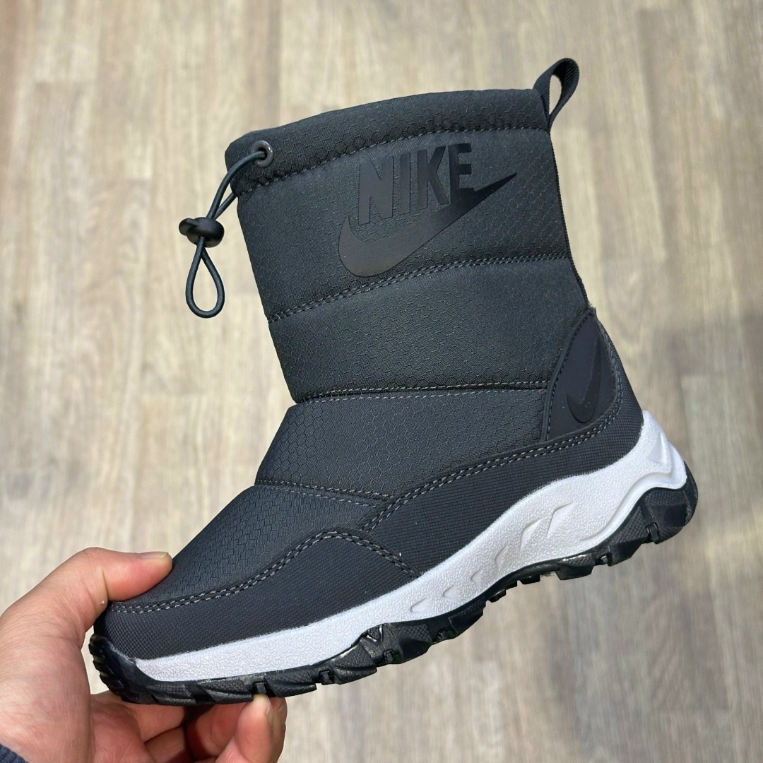 дутики nike,зимние сапоги nike,дутики зимние nike,дутики найк женские,зимняя