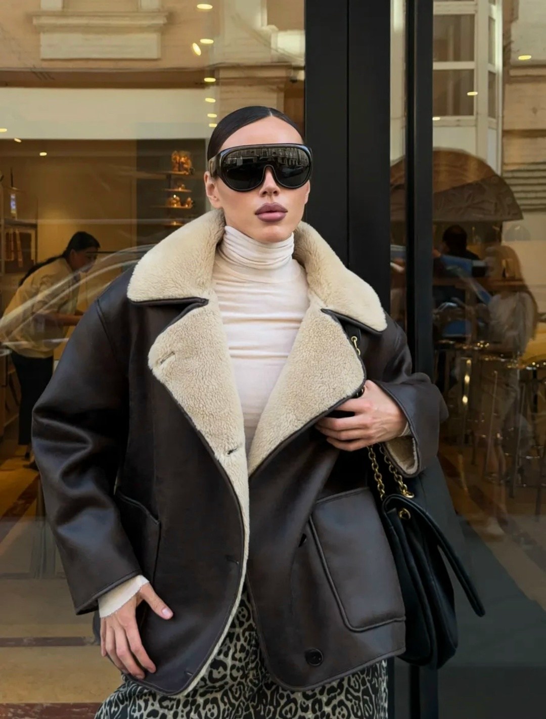 стильная дубленка,пальто модное,дубленка женская авиатор,дубленка оверсайз,модные дубленки