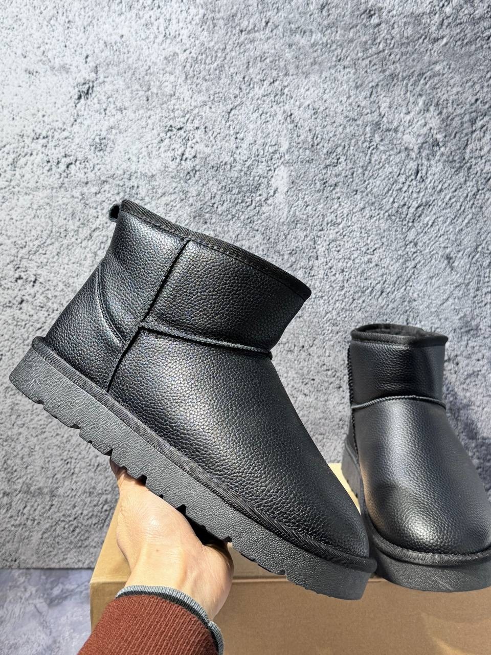 ugg mens classic mini leather black,мужские угги,graceland угги черные,зимний  мужской,угги мужские черные