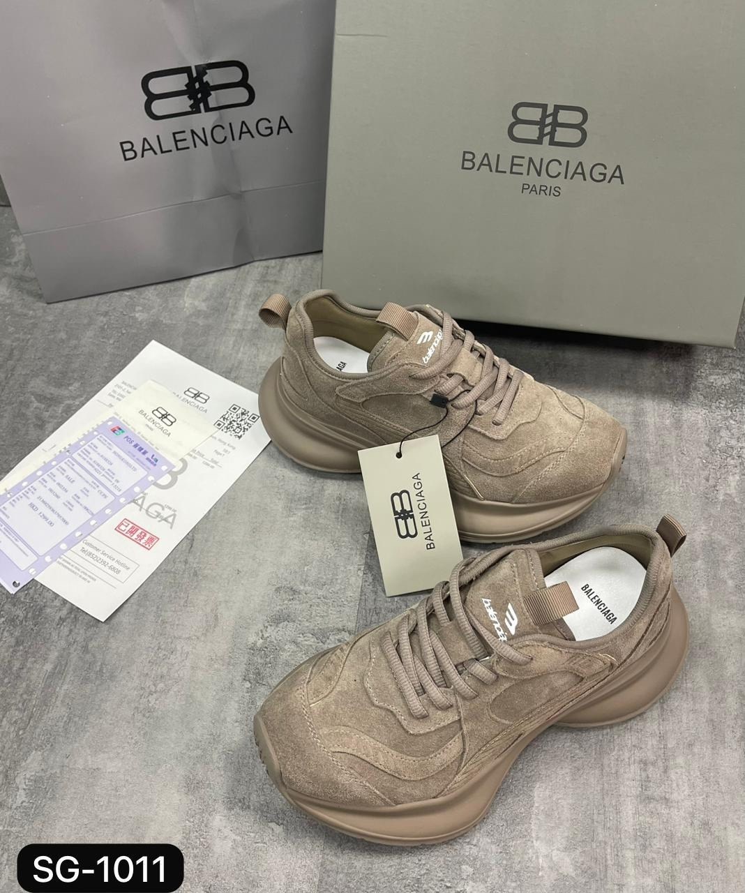 кроссовки женские balenciaga,кроссовки balenciaga triple s,кроссовки balenciaga,черные кроссовки balenciaga,кроссовки баленсиага женские черные