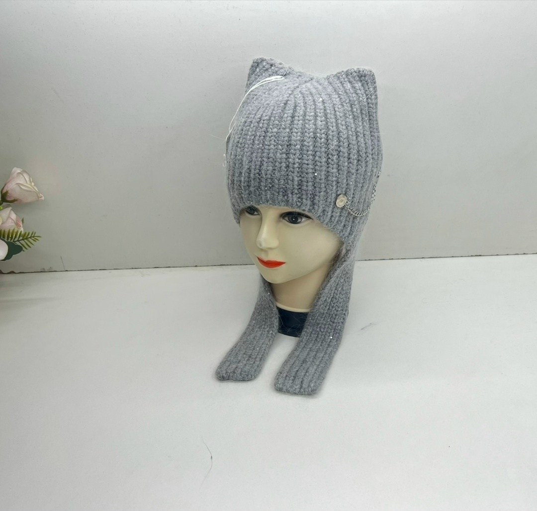 шапочка с ушками,шапка вязаная,вязаная шапка с ушками,детские вязаные шапки,шапка для девочек