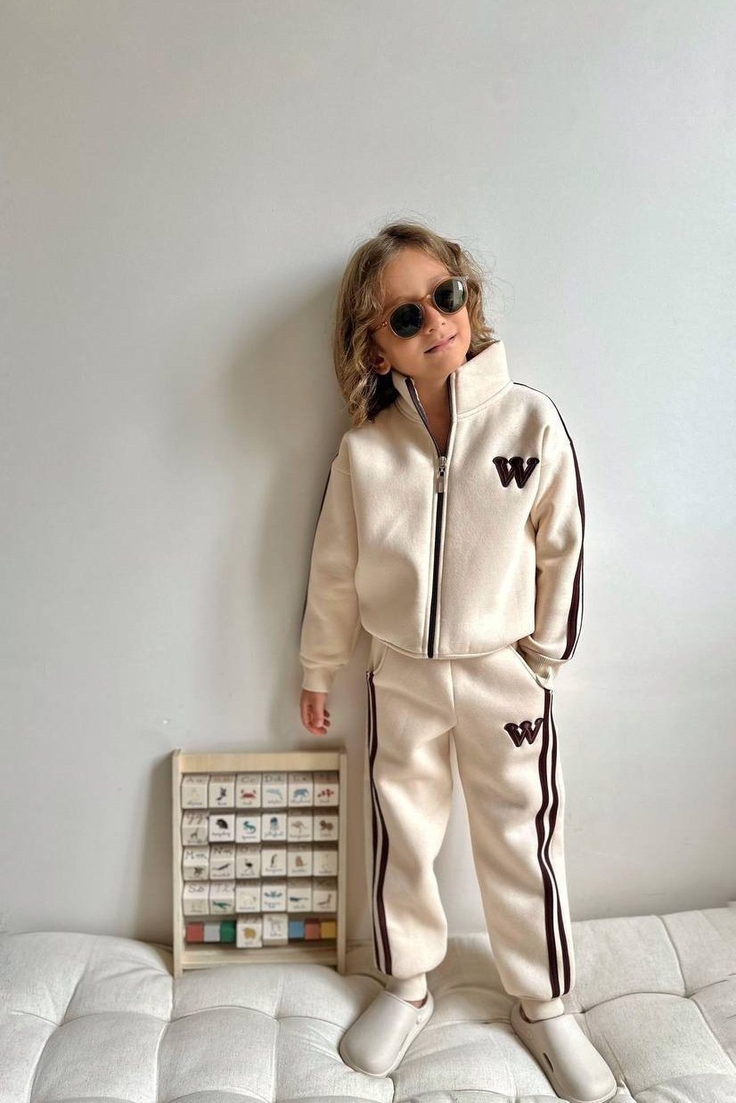 костюмы спортивные,спортивные костюмы для девочек,костюмы спортивные женские,костюм молочный,костюм детский спортивный для девочки