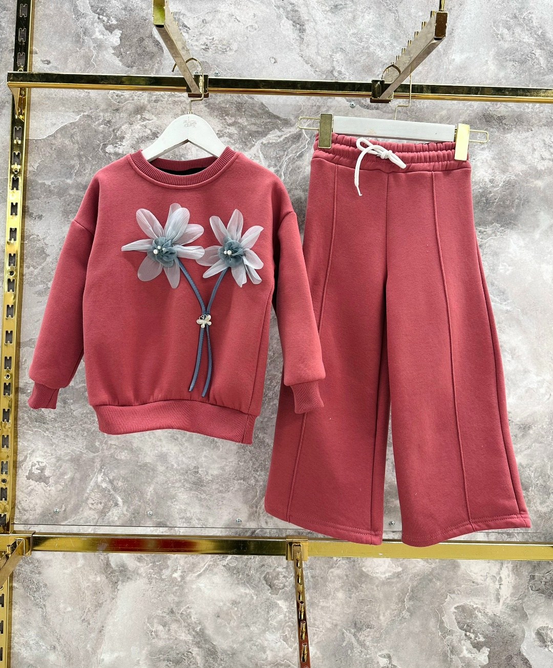 костюм на флисе,костюмы спортивные для девочки,спортивные костюмы на флисе,костюмы для девочек,детские костюмы