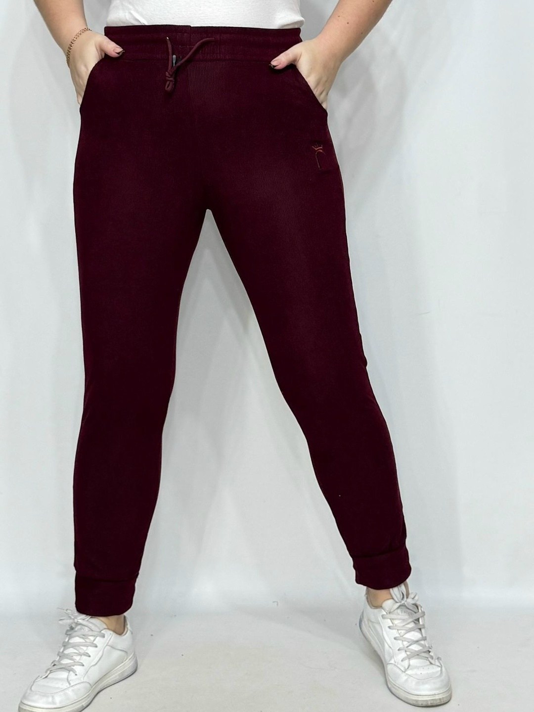 велюровые штаны,брюки велюровые,спортивные брюки,велюровые штаны женские с манжетом,брюки спортивные женская