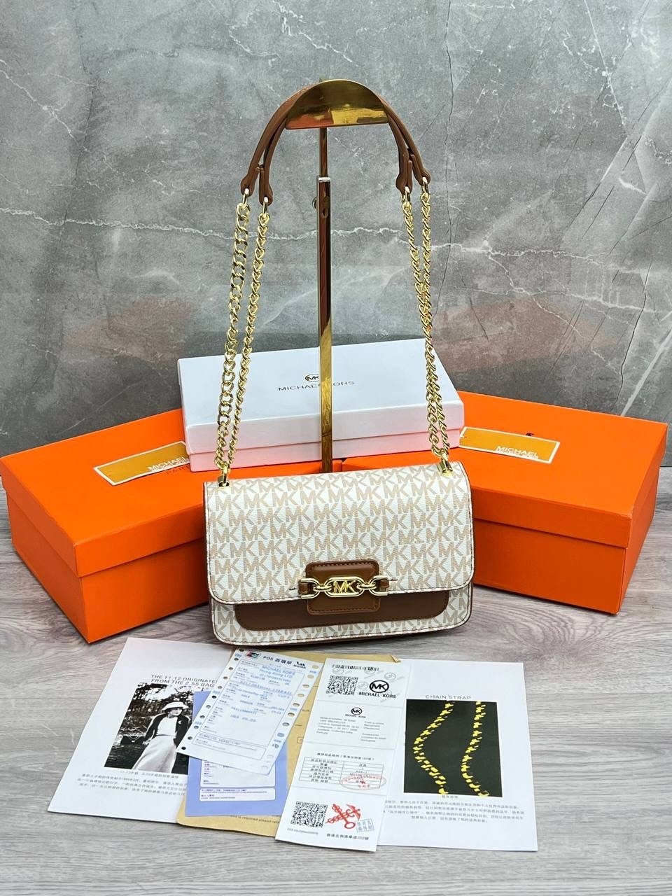 сумка michael kors,сумка michael kors jade,michael kors сумка на плечо,сумочки женские,женская cумка michael kors