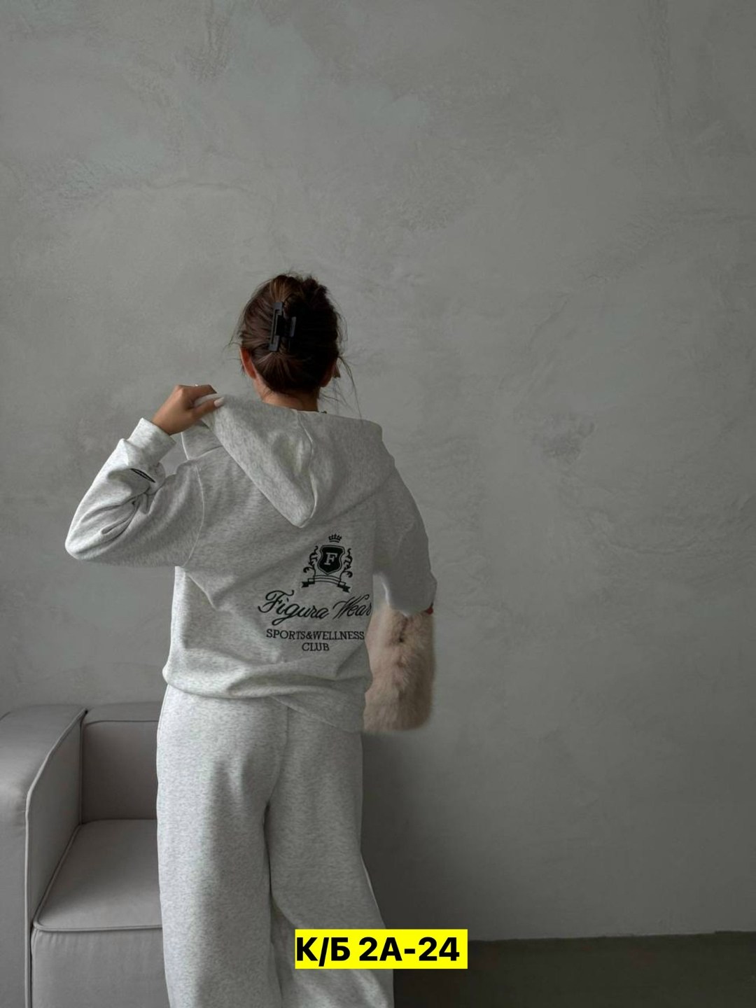 костюмы спортивный,женский костюм,костюм на флисе,женский спортивный костюм,трикотажные костюмы