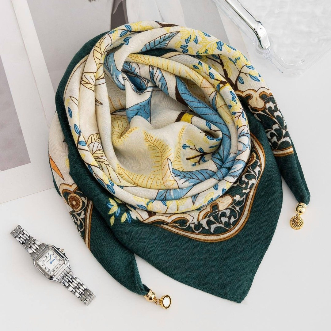 шелковый шарф,шелковые платки,женский шелковый шарф с принтом,шарфы и платки,шарф женские