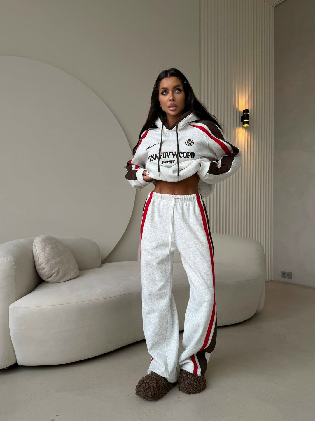 стильные костюмы,костюм спортивный с,костюмы женские спортивные,стильные женские костюмы,спорт костюм