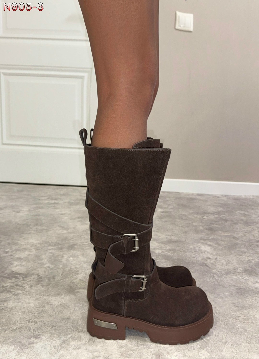 женские сапоги,сапоги модные,,коричневые сапоги,сапоги коричневые женские