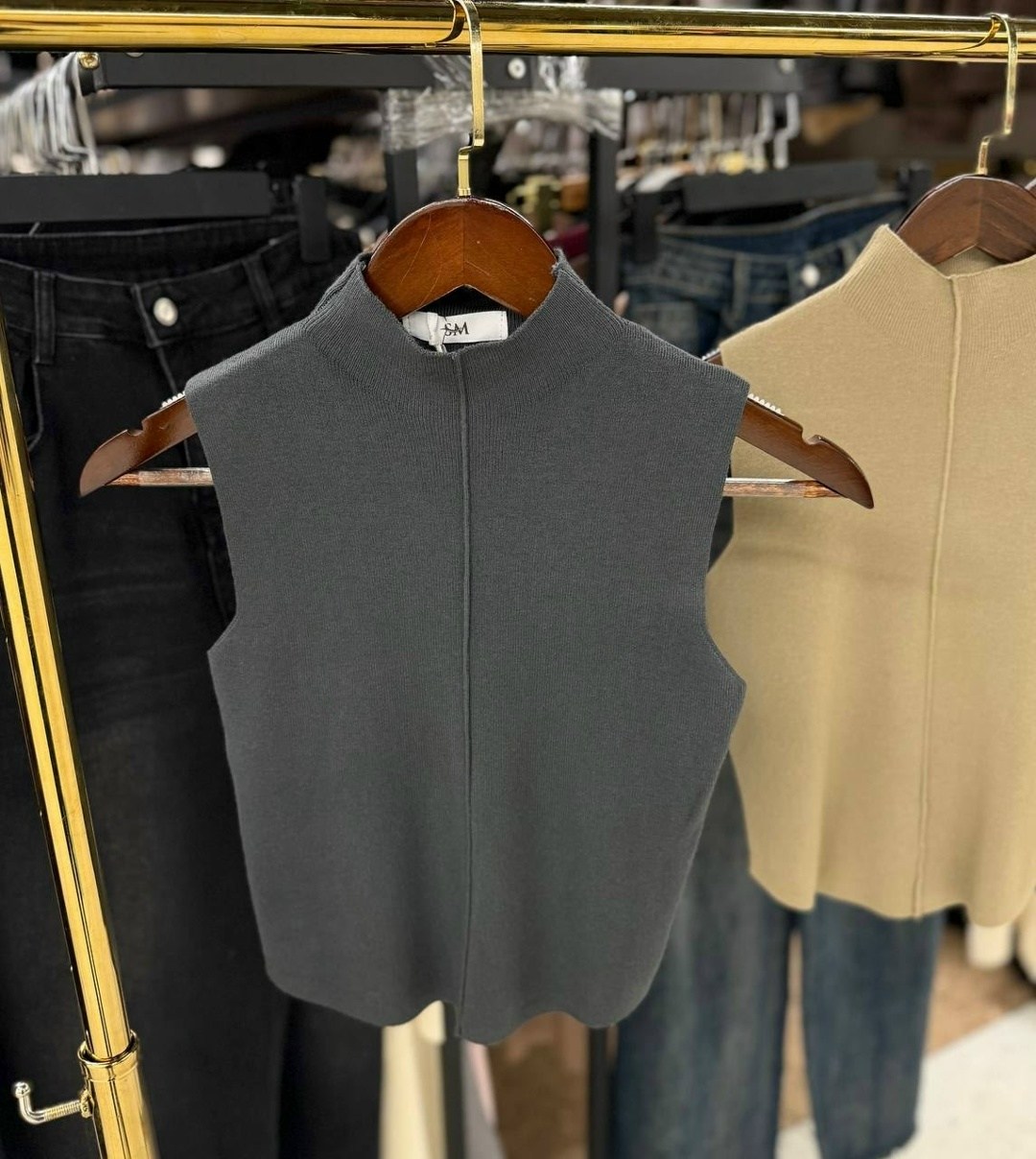 вязаные жилеты,женский вязаный жилет,трикотажный жилет,вязаные жилеты для женщин,свитер без рукавов