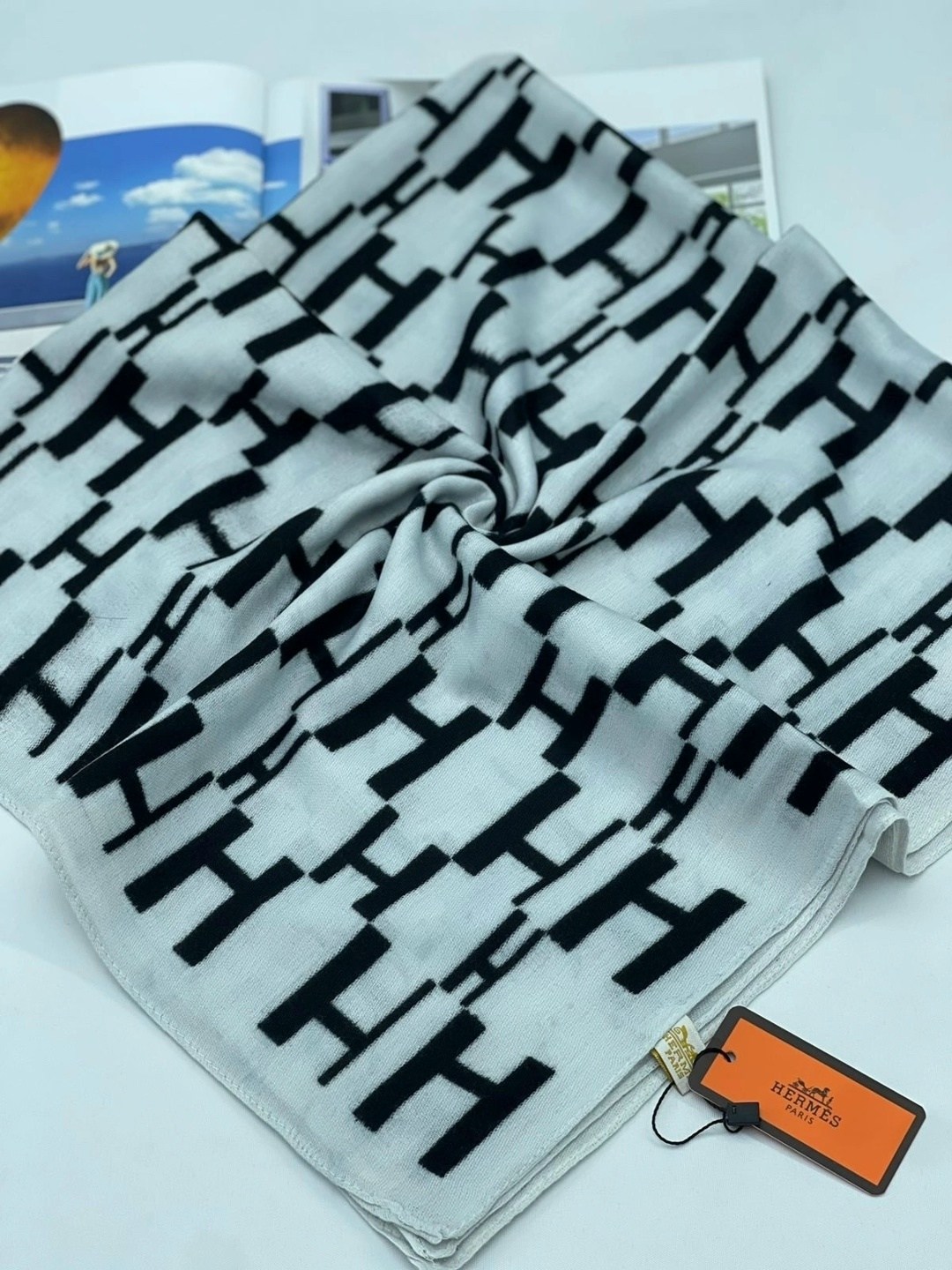 брендовый платок,шарфы и платки,брендовый платок hermes,шарф женские,брендовые платки