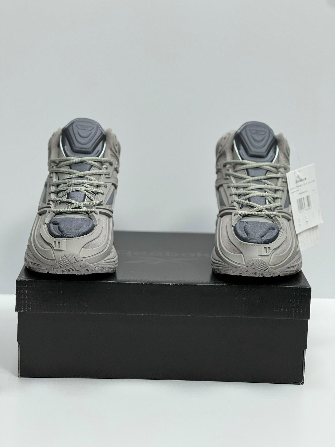 reebok premier road modern,kanghyuk x reebok premier road modern mid gr,кроссовки reebok,кроссовки,кроссовки reebok premier