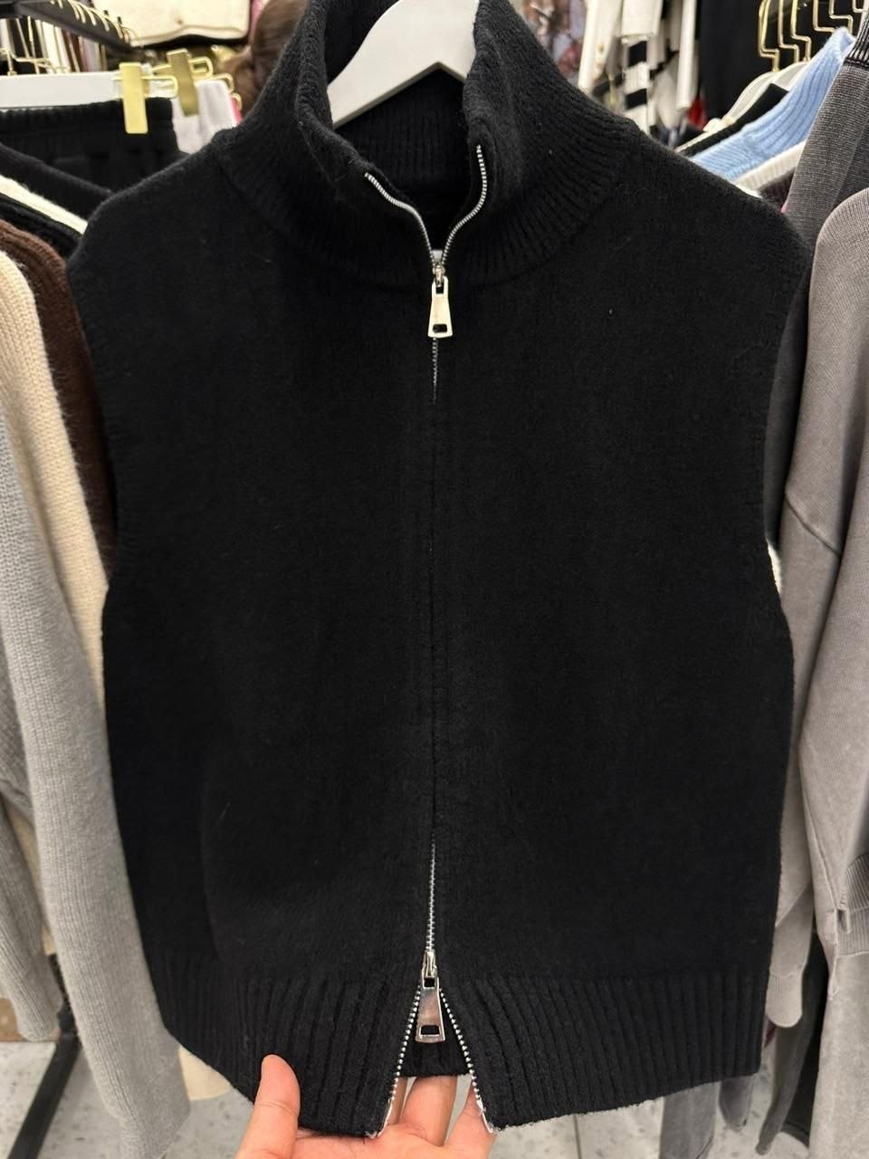 женский вязаный жилет,жилетка вязаная,вязаные жилеты,женские жилеты,жилетка женская