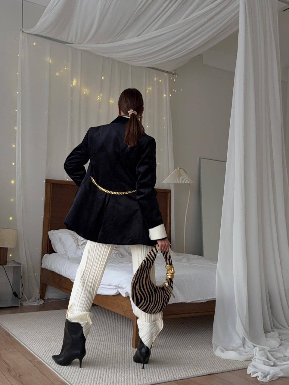 двубортный пиджак,костюмы женские,женский пиджак,костюмы двойки