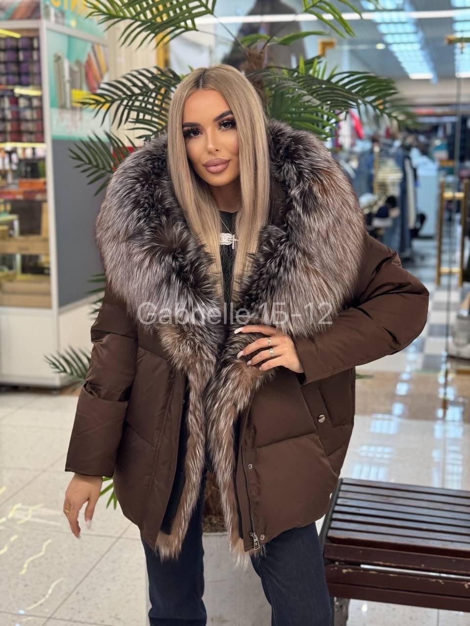 пуховики с натуральным мехом,пуховик с мехом,стильные пуховики,пуховик женский с натуральным мехом,пуховики женские