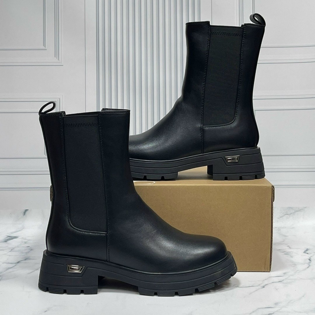 ,ботинки челси на толстой подошве,женские ботинки челси,ботинки челси баленсиага женские,ботинки челси