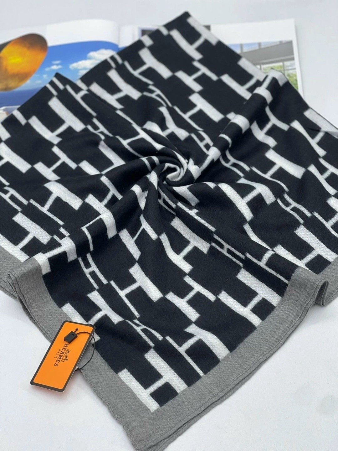 брендовый платок,шарфы и платки,брендовый платок hermes,шарф женские,брендовые платки