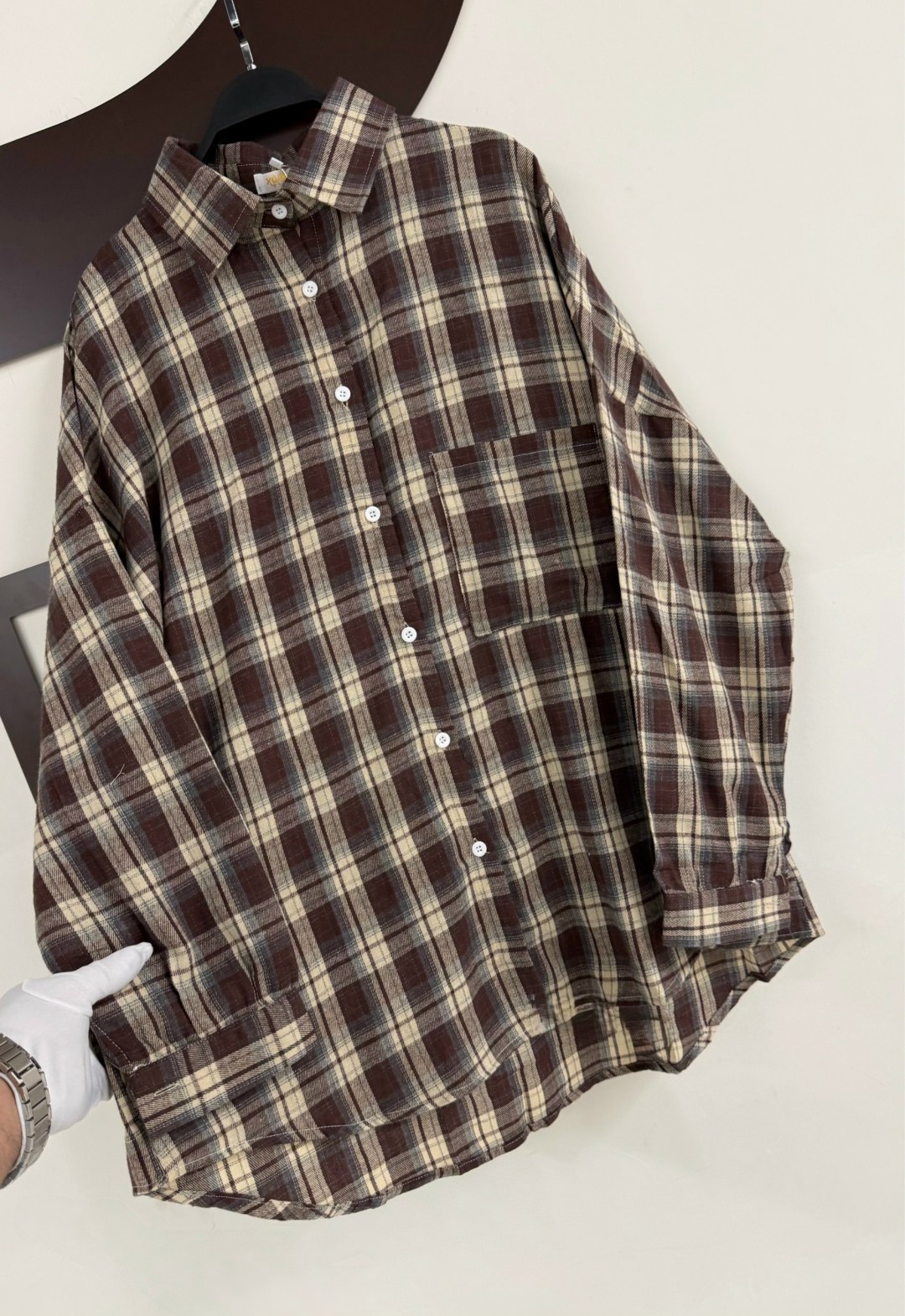 клетчатая рубашка оверсайз,клетчатая рубашка,клетчатая рубашка женская,оверсайз рубашка в клетку,рубашка в клетку женская