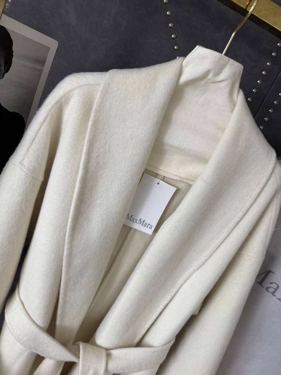 элегантные пальто,модное пальто,шерстяное пальто,стильное пальто,длинное шерстяное пальто