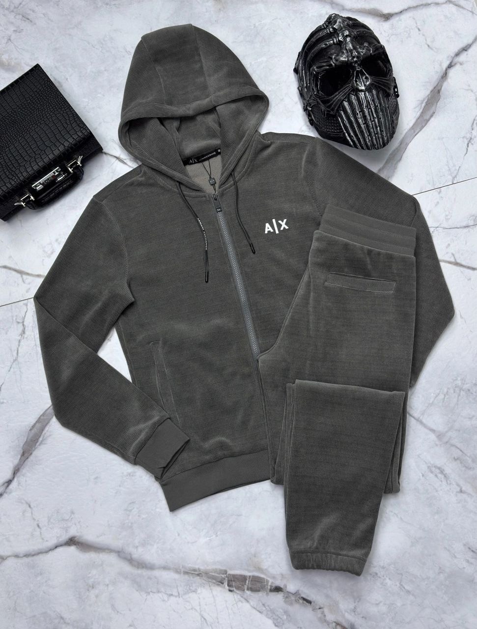 спортивный костюм армани мужской,спортивный костюм armani,спортивные костюмы мужские,велюровый спортивный костюм тройка мужской,спортивный костюм brunello cucinelli