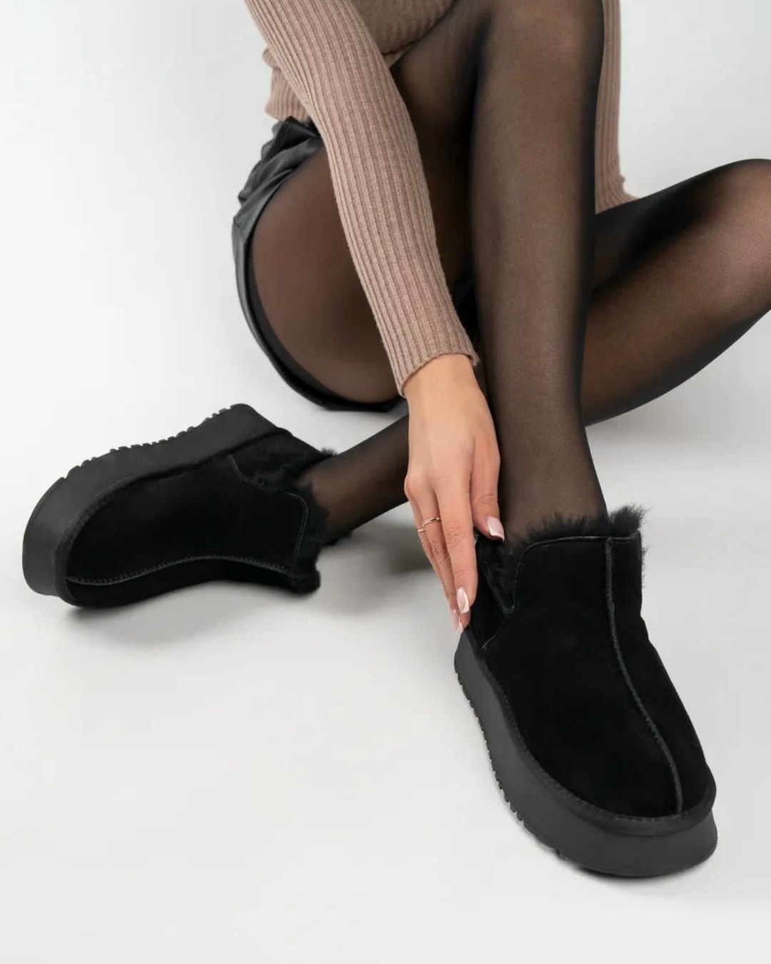 женские угги,,угги на платформе,угги натуральная замша,женские зимние угги