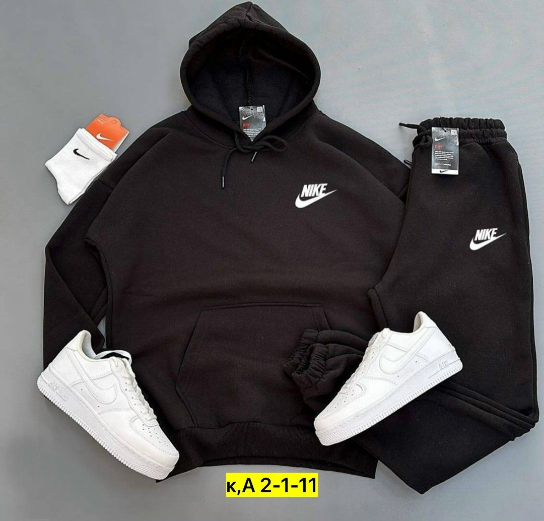 спортивный костюм nike на флисе,спортивный костюм nike мужской,спортивные костюмы,мужские спортивные костюмы,мужской теплый спортивный костюм на флисе