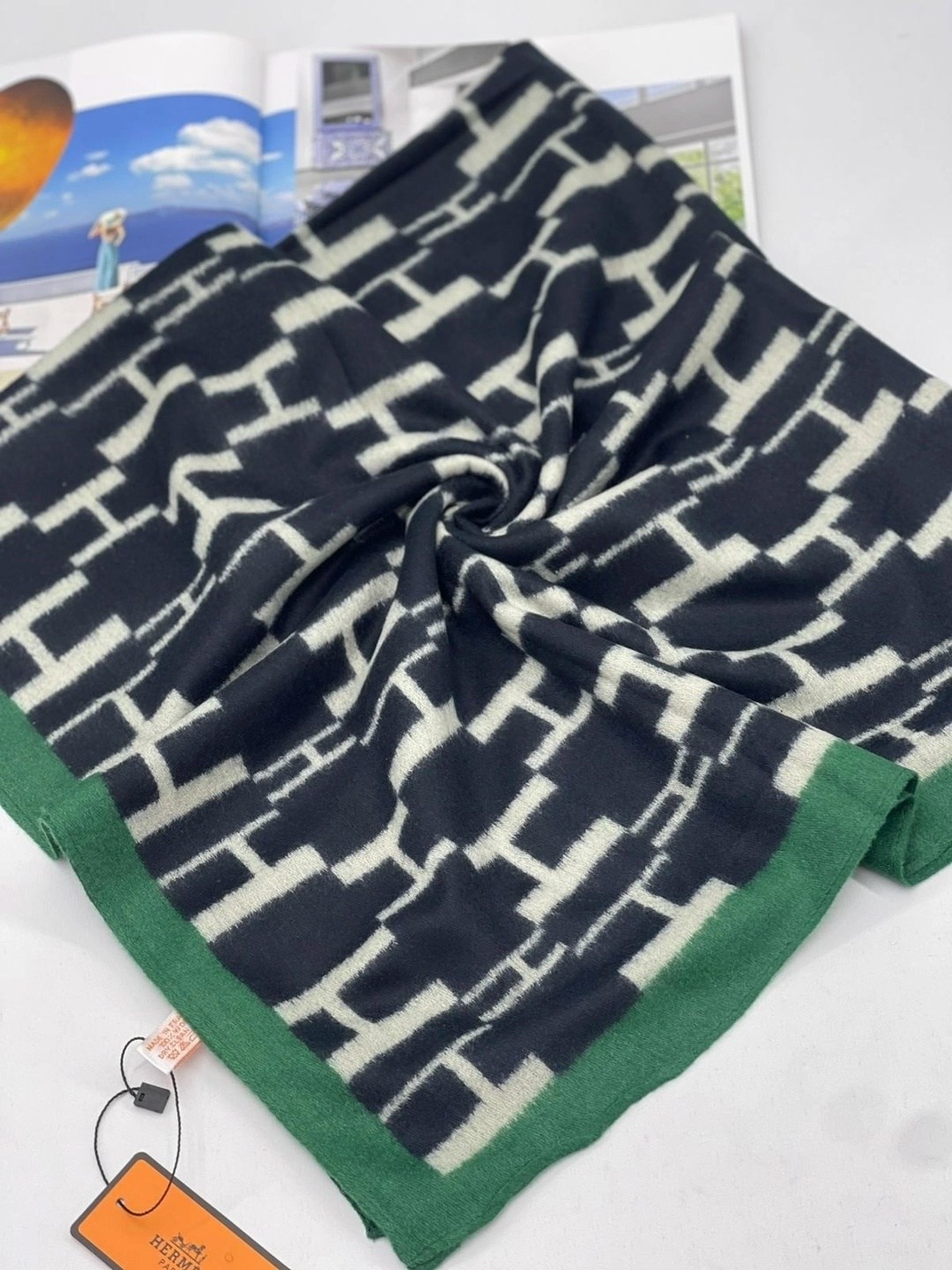 брендовый платок,шарфы и платки,брендовый платок hermes,шарф женские,брендовые платки