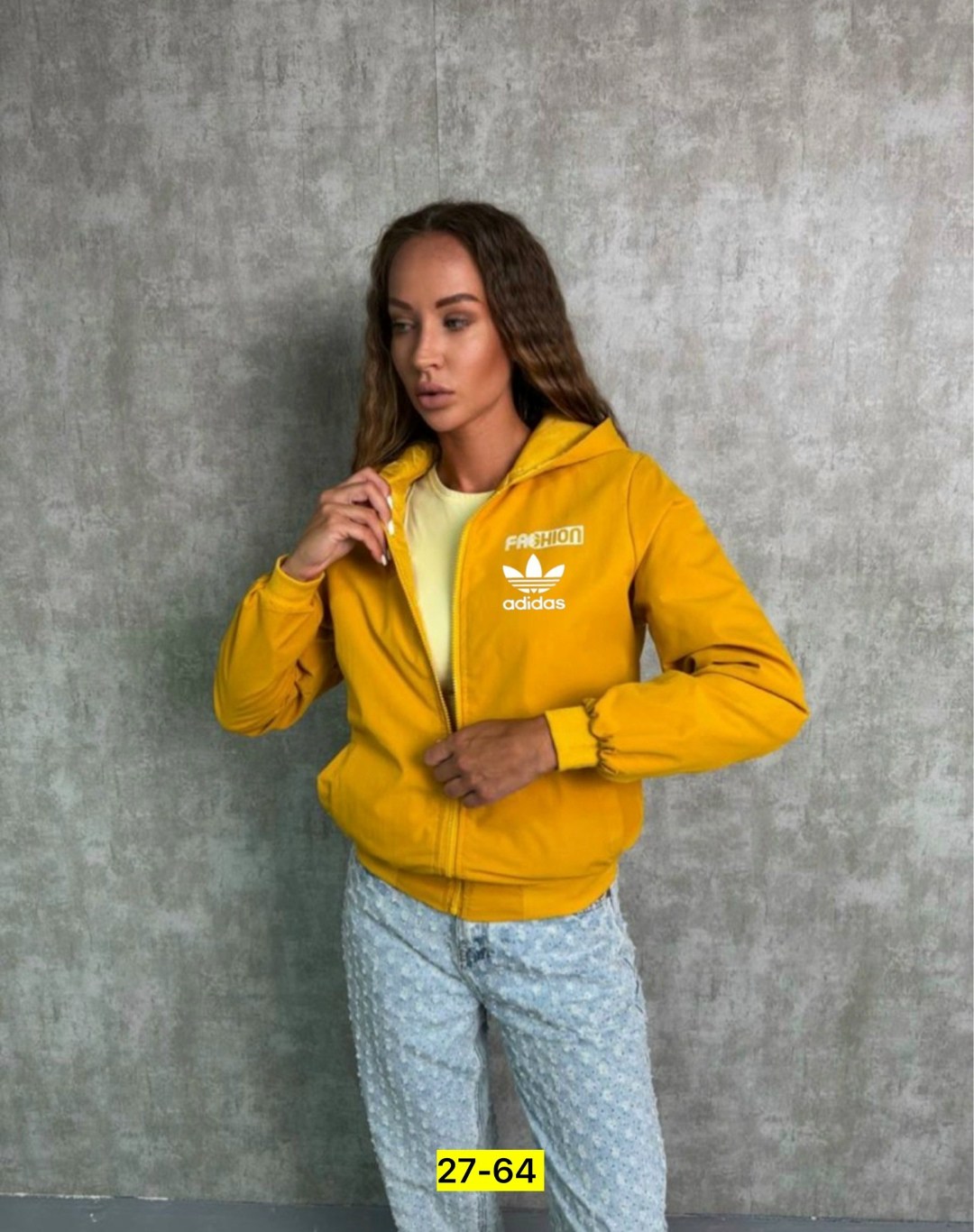 ветровка adidas,adidas женская куртка,куртка женская,демисезонная куртка adidas,куртка модная