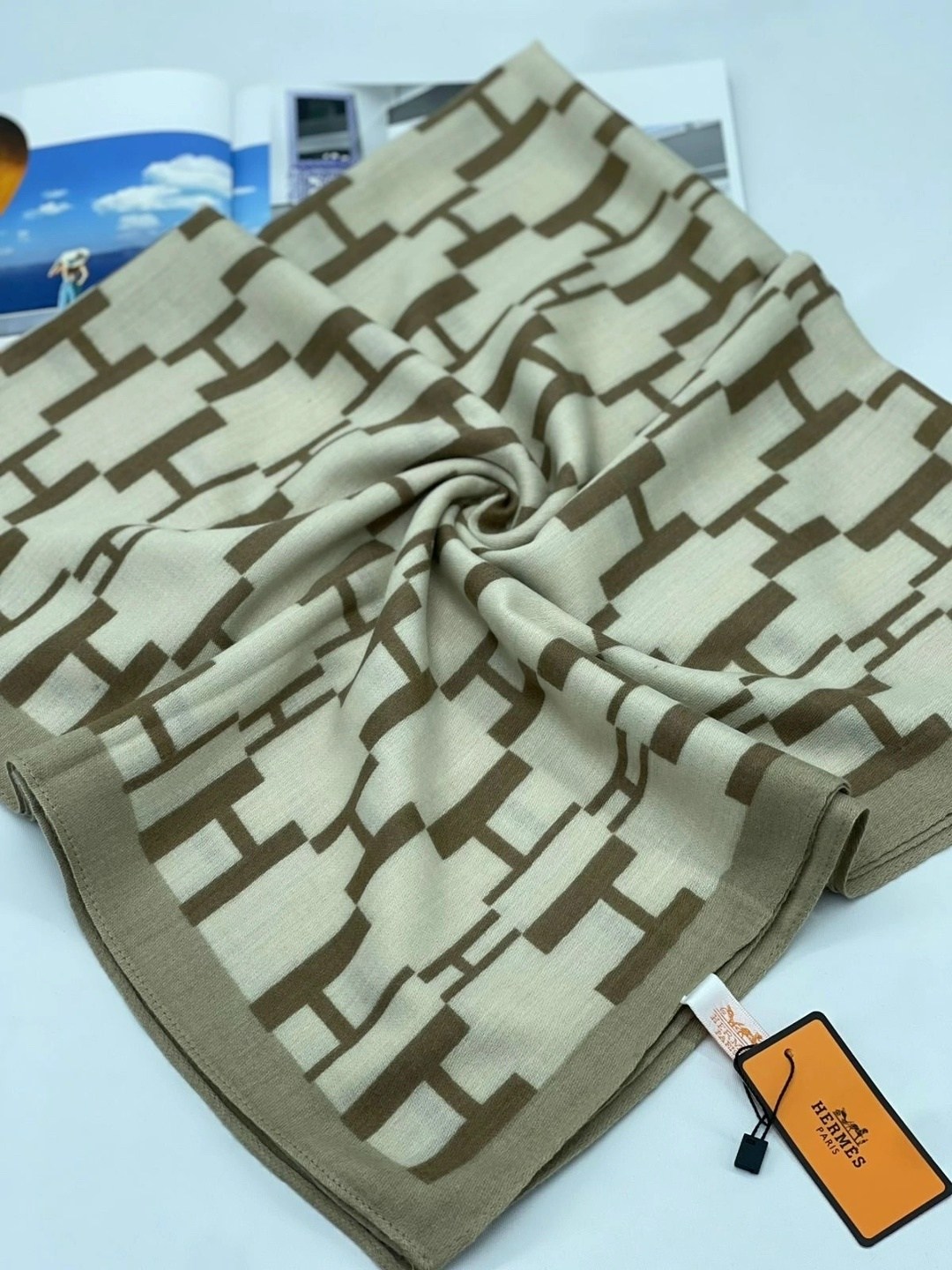 брендовый платок,шарфы и платки,брендовый платок hermes,шарф женские,брендовые платки