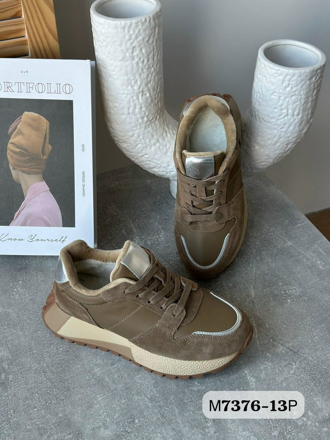 ,кроссовки женскиe,спортивная ,бежевые кроссовки,повседневные кроссовки