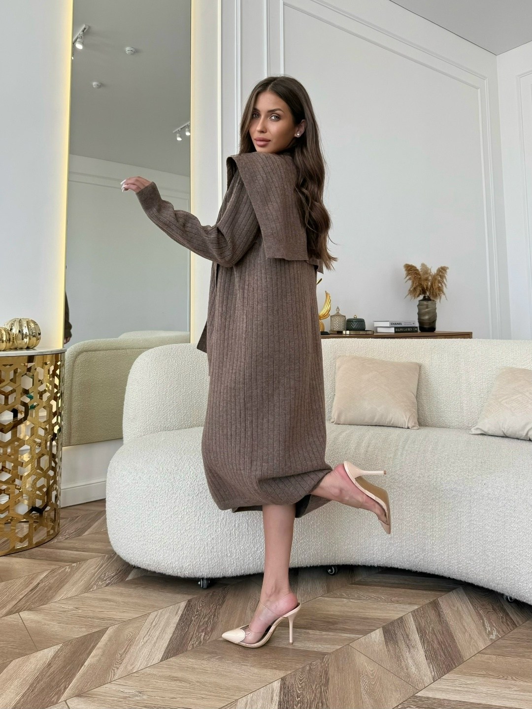 трикотажные костюмы,модные кардиганы,модели кардиган,кардиган,коричневый кардиган