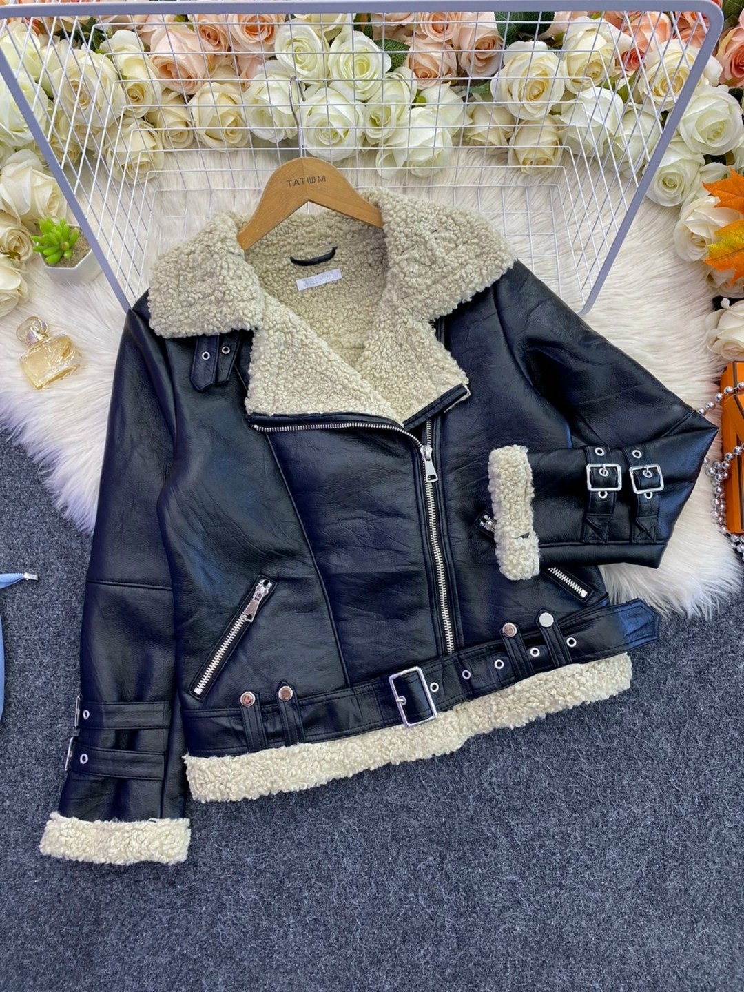 женская куртка из искусственной овечьей кожи,женская зимняя куртка из искусственной кожи,куртка из искусственной кожи,женская куртка из искусственной кожи,кожаная куртка