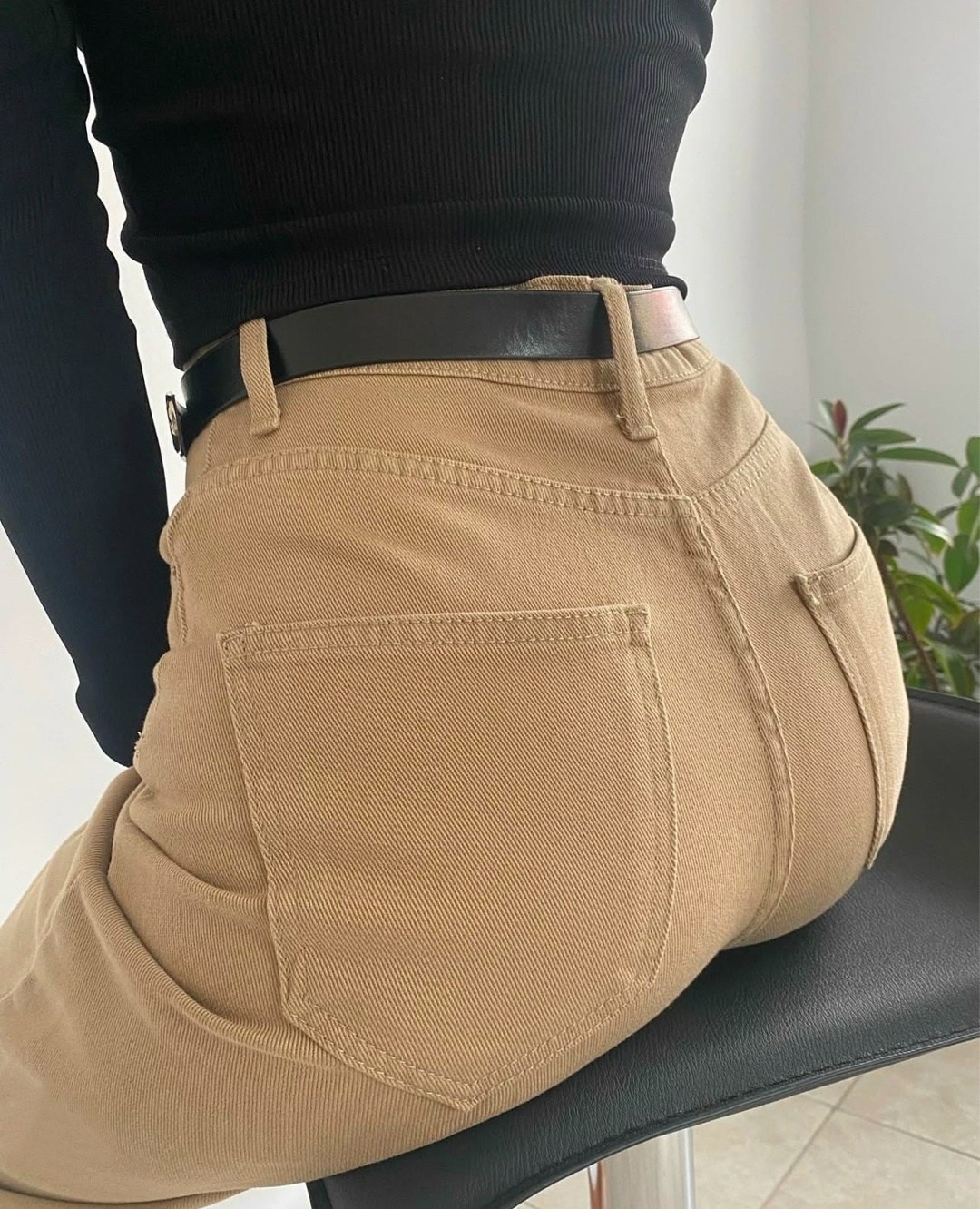 брюки джинсы,женские джинсы,джинсы мом,женские джинсы и брюки,джинсы бежевые