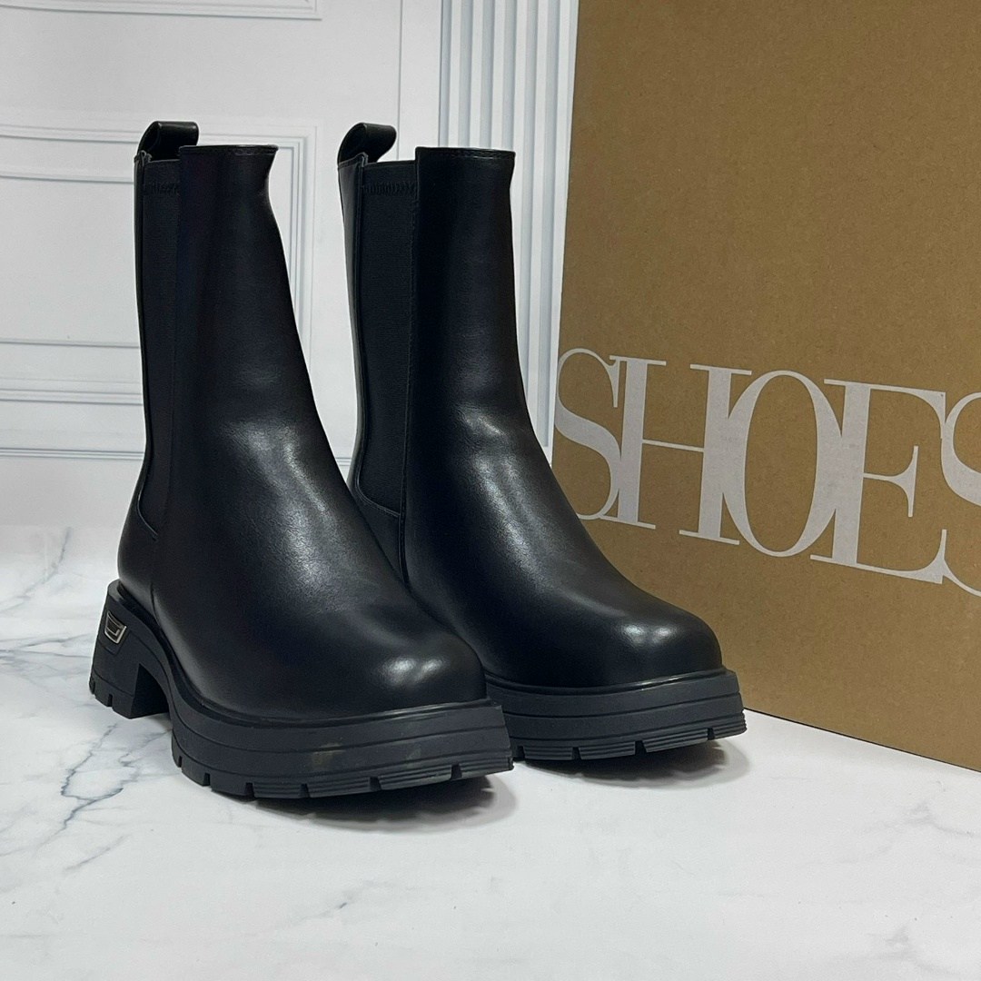 ,ботинки челси на толстой подошве,женские ботинки челси,ботинки челси баленсиага женские,ботинки челси