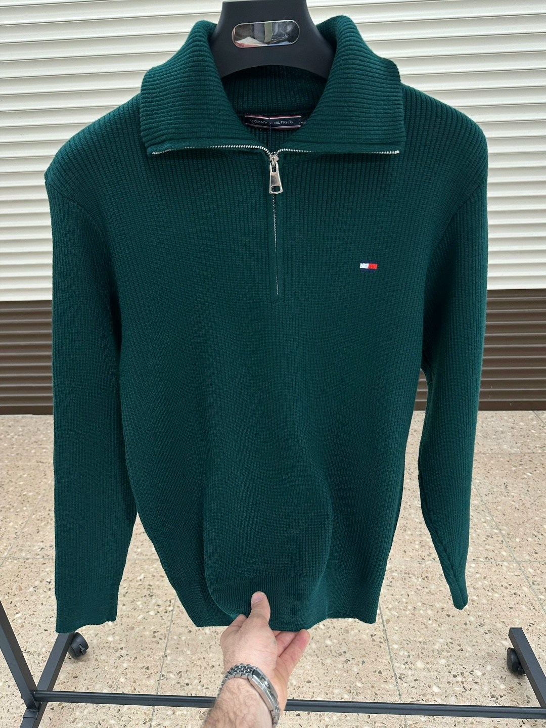 джемпер томми хилфигер мужской,мужские свитеры tommy hilfiger,мужской джемпер tommy hilfiger,пуловер мужской,свитеры tommy hilfiger