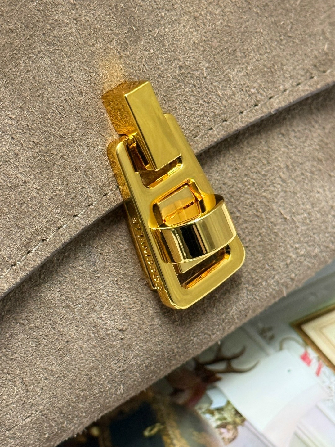 coccinelle сумка,замшевая сумка,сумка женская брендовая,сумка женская натуральная замша,сумка