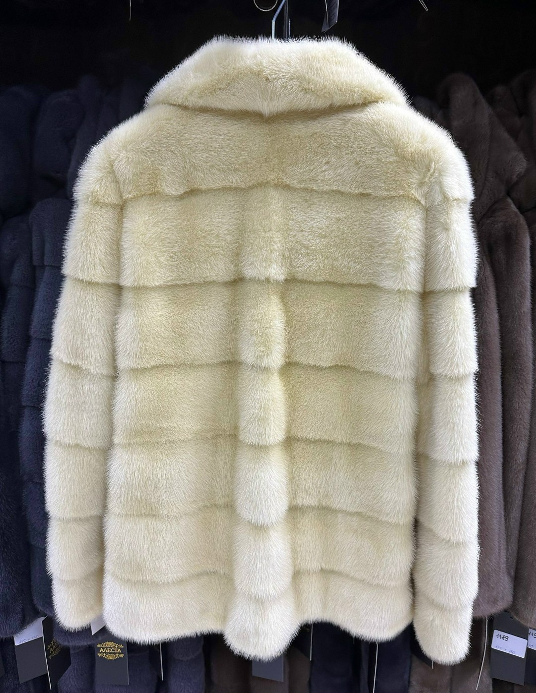 норковая шуба,норковая шуба белая,шуба норка,шуба из норки,полушубок из норки