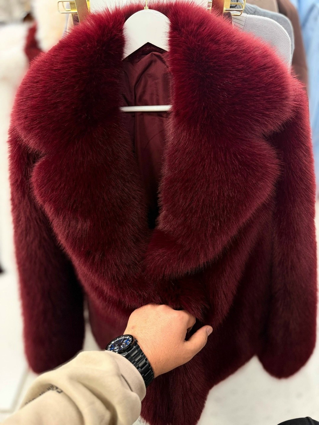 женская шуба из искусственного меха норки,шуба искусственная,шуба из искусственного меха,шуба искусственная женская,женская куртка из искусственного меха