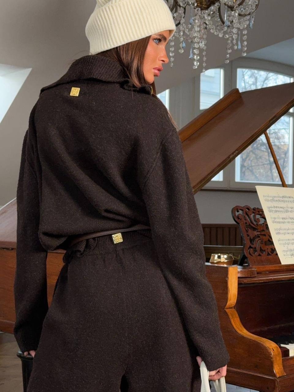 костюмы брючные,костюм трикотажный,вязаные костюмы,трикотажные костюмы женские