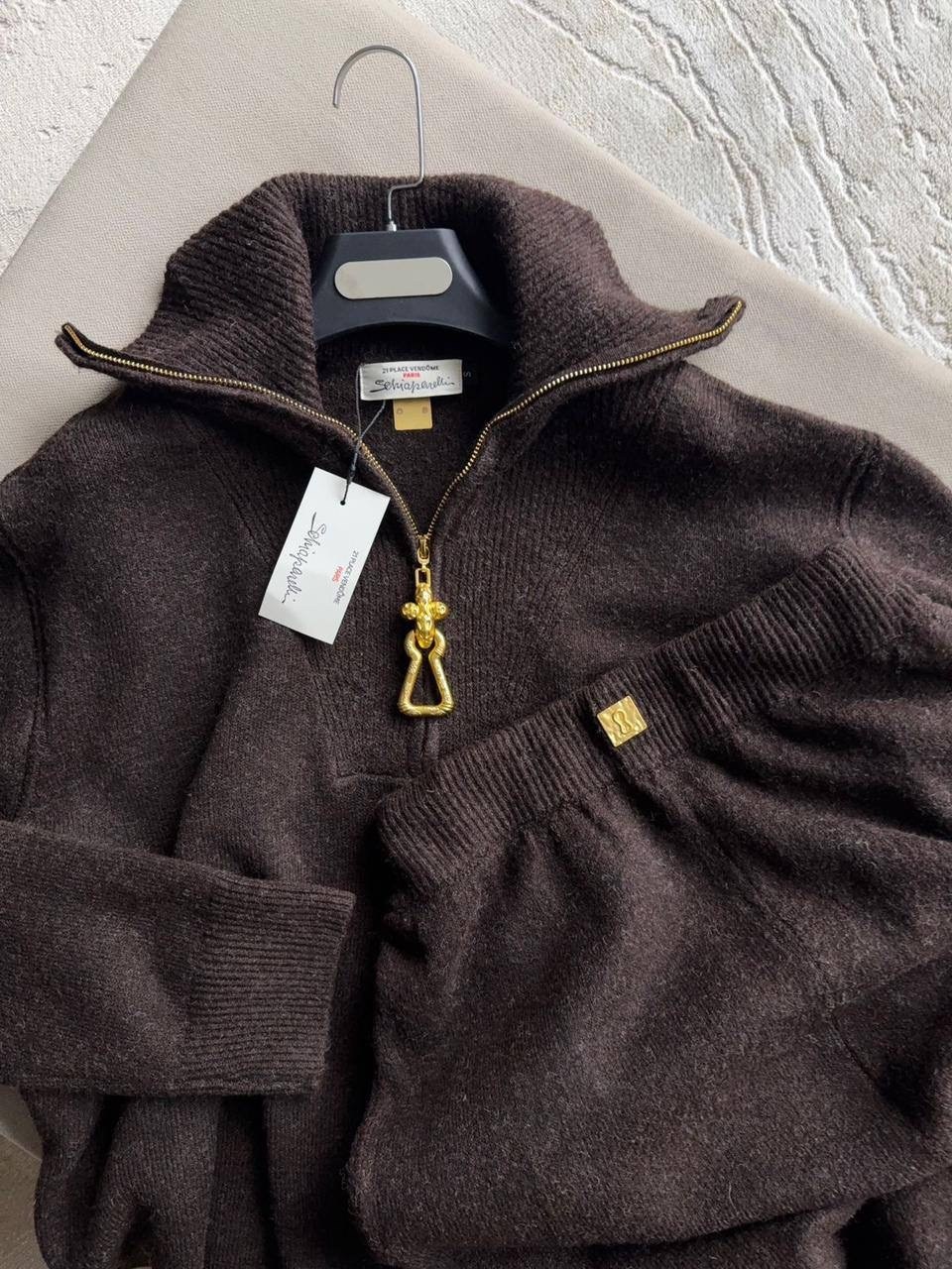 костюмы брючные,костюм трикотажный,вязаные костюмы,трикотажные костюмы женские