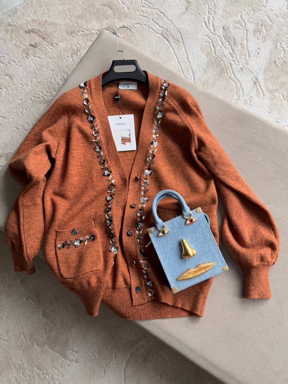 женская кофта,женские кардиганы,трикотажные костюмы,женские жакеты