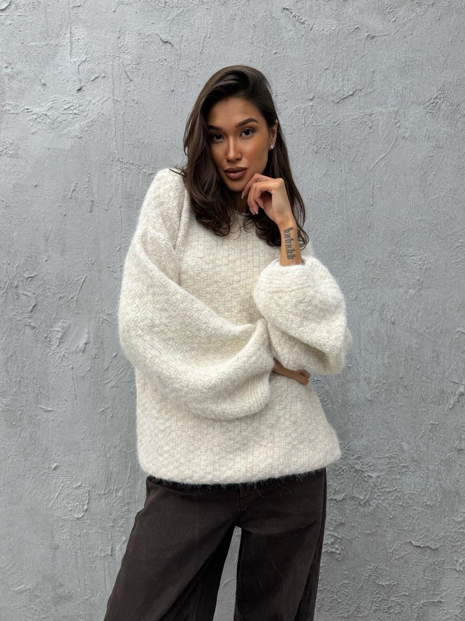 вязаные свитера,вязаный свитер оверсайз,модные свитера,свитер женский вязаный оверсайз,свитер оверсайз паутинка