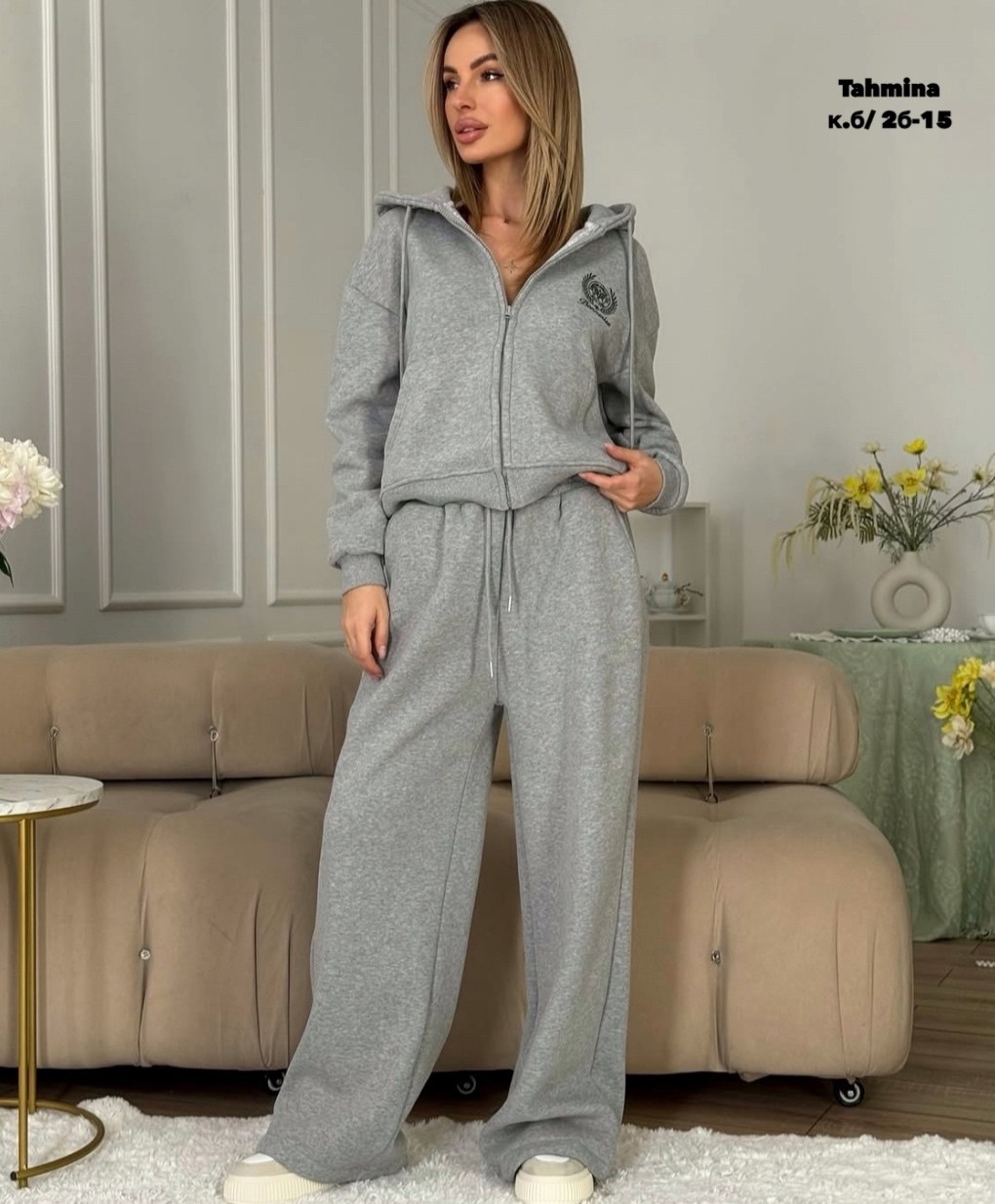 костюмы спортивные женские,костюм спортивный с,стильные костюмы,женские костюмы,бежевый костюм