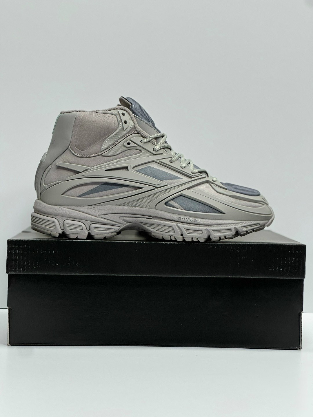 reebok premier road modern,kanghyuk x reebok premier road modern mid gr,кроссовки reebok,кроссовки,кроссовки reebok premier