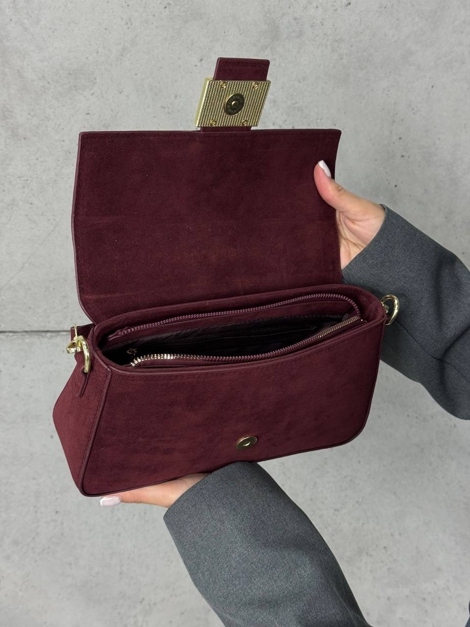 сумка fendi baguette,женская сумка fendi,fendi сумки,замшевая сумка,женская замшевая сумка